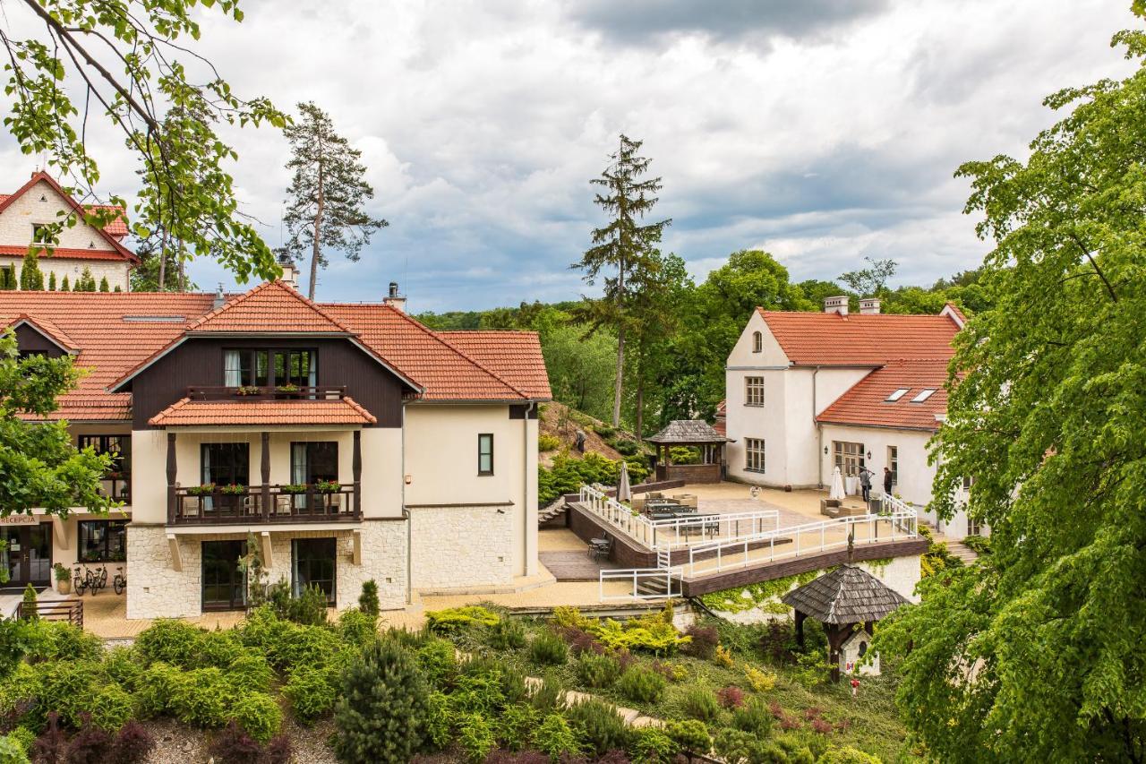 Berberys Park Hotel Kazimierz Dolny Exterior foto